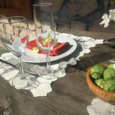 Brusisch 1638 Chalet Osmate